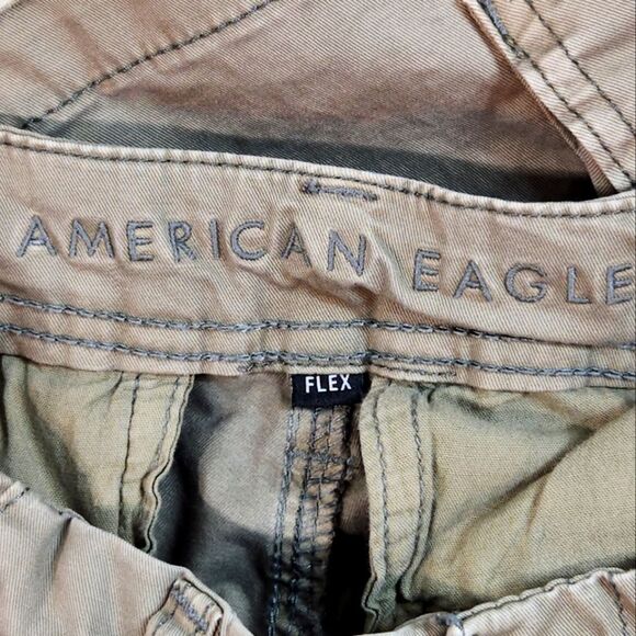 American Eagle Outfitters Utility/Cargo Shorts - Picture 12 of 12
